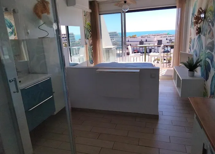 Quartier Naturiste Heliopolis 公寓